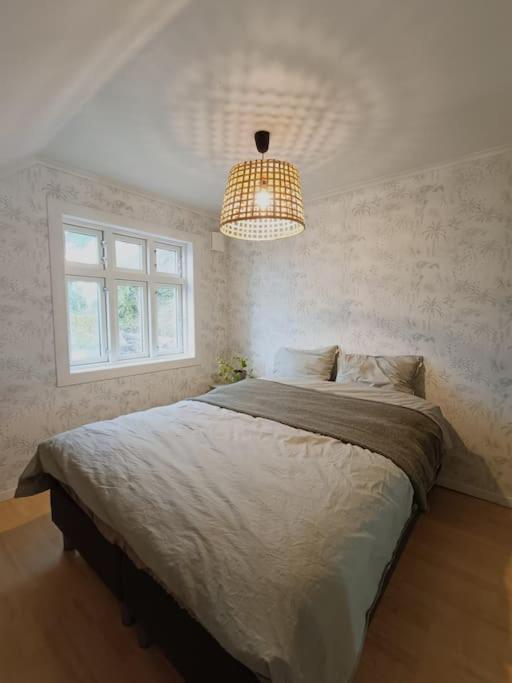 فيلا Charming House In Ulsteinvik With Free Parking المظهر الخارجي الصورة